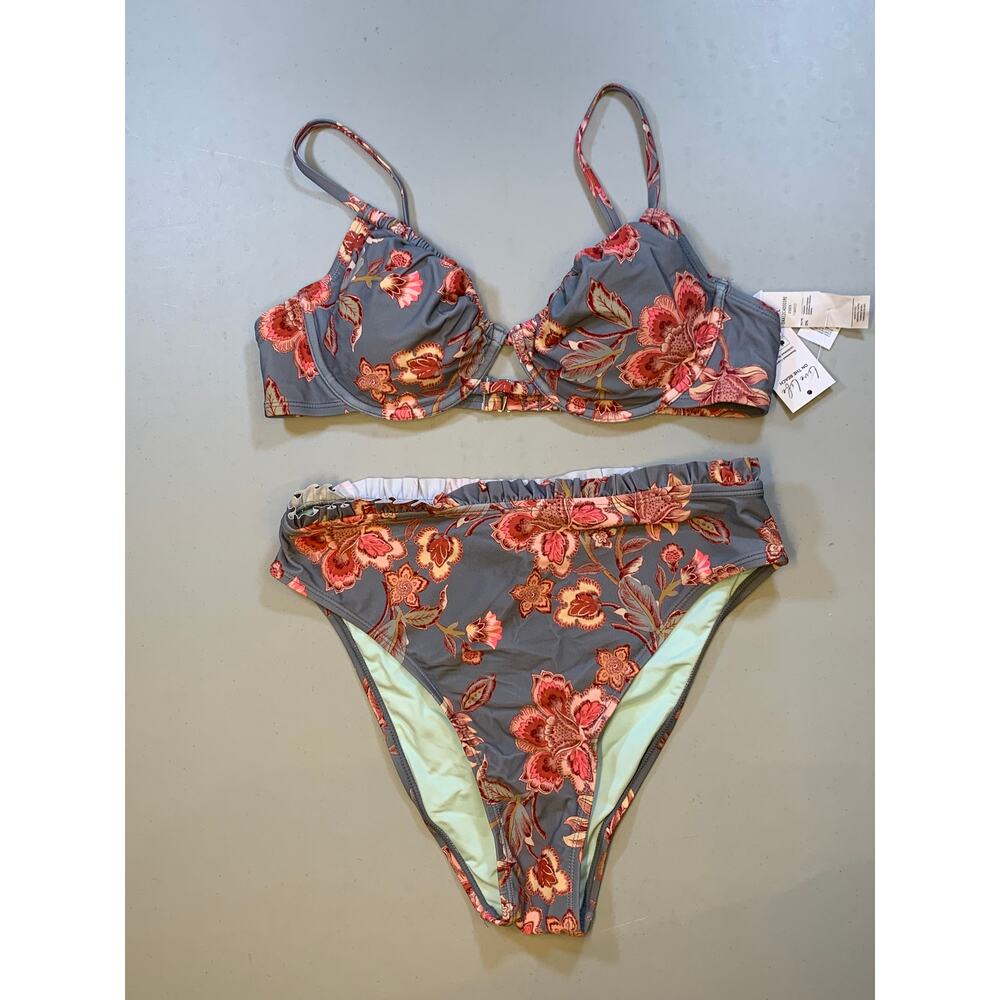 NWT Cupshe Gray Floral Underwire Top  Bikini Set Size Large